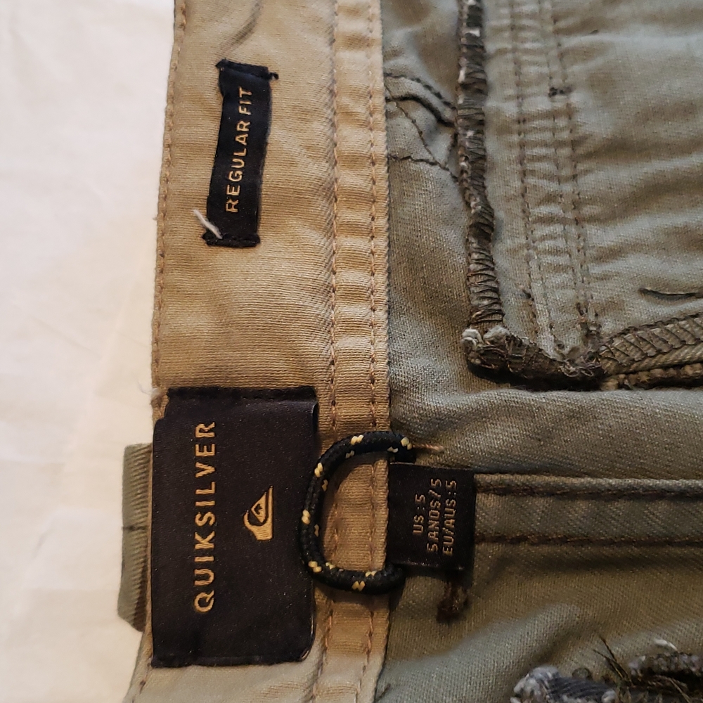 Quiksilver New Kids Camo Cargo Pocket Shorts (Little Boys) NWT Size 5 🎉HP🎉 - Picture 13 of 16